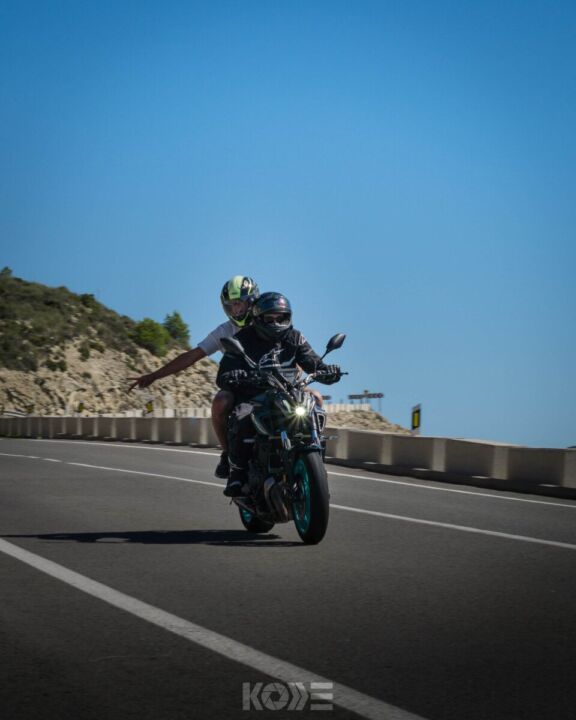 FOTOGRAFO KODE KODEFILMS STREETPICS CARRASQUETA CURVAS Y MOTOS