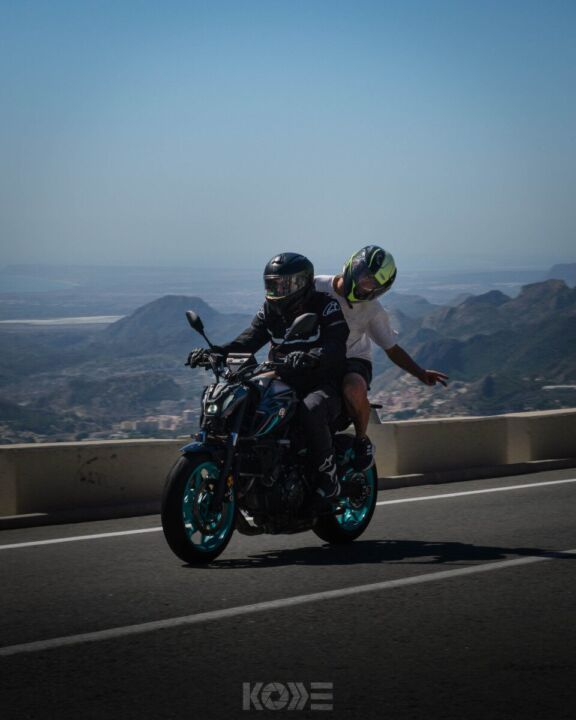FOTOGRAFO KODE KODEFILMS STREETPICS CARRASQUETA CURVAS Y MOTOS