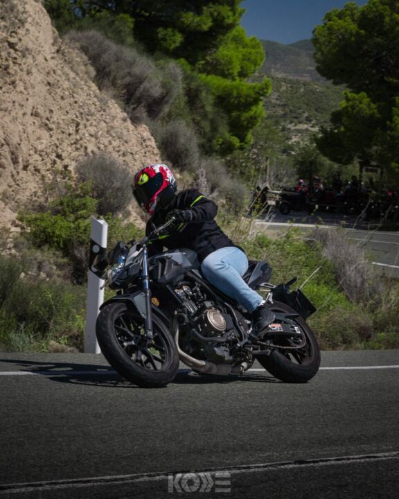 FOTOGRAFO KODE KODEFILMS STREETPICS CARRASQUETA CURVAS Y MOTOS