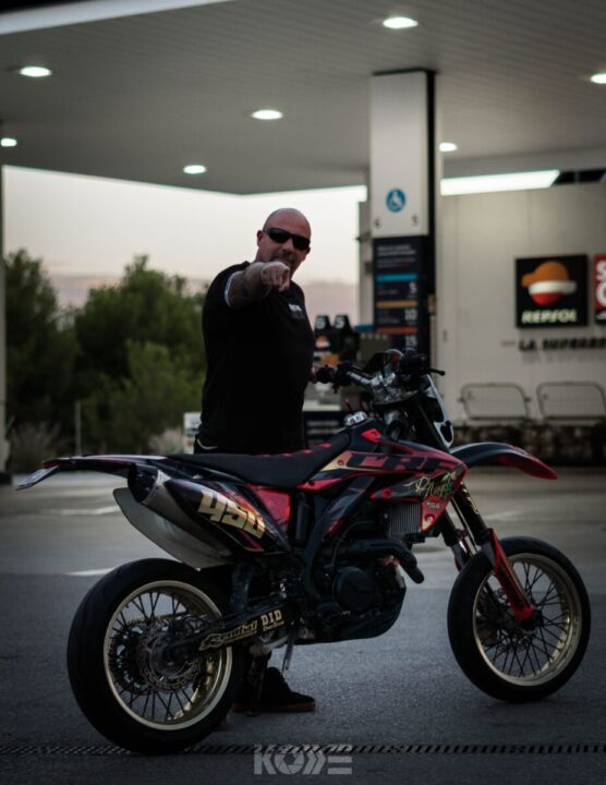 FOTOGRAFO KODE KODEFILMS SUPERMOTARD